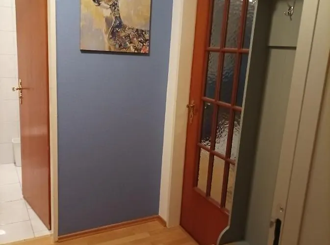 The Deer's Den